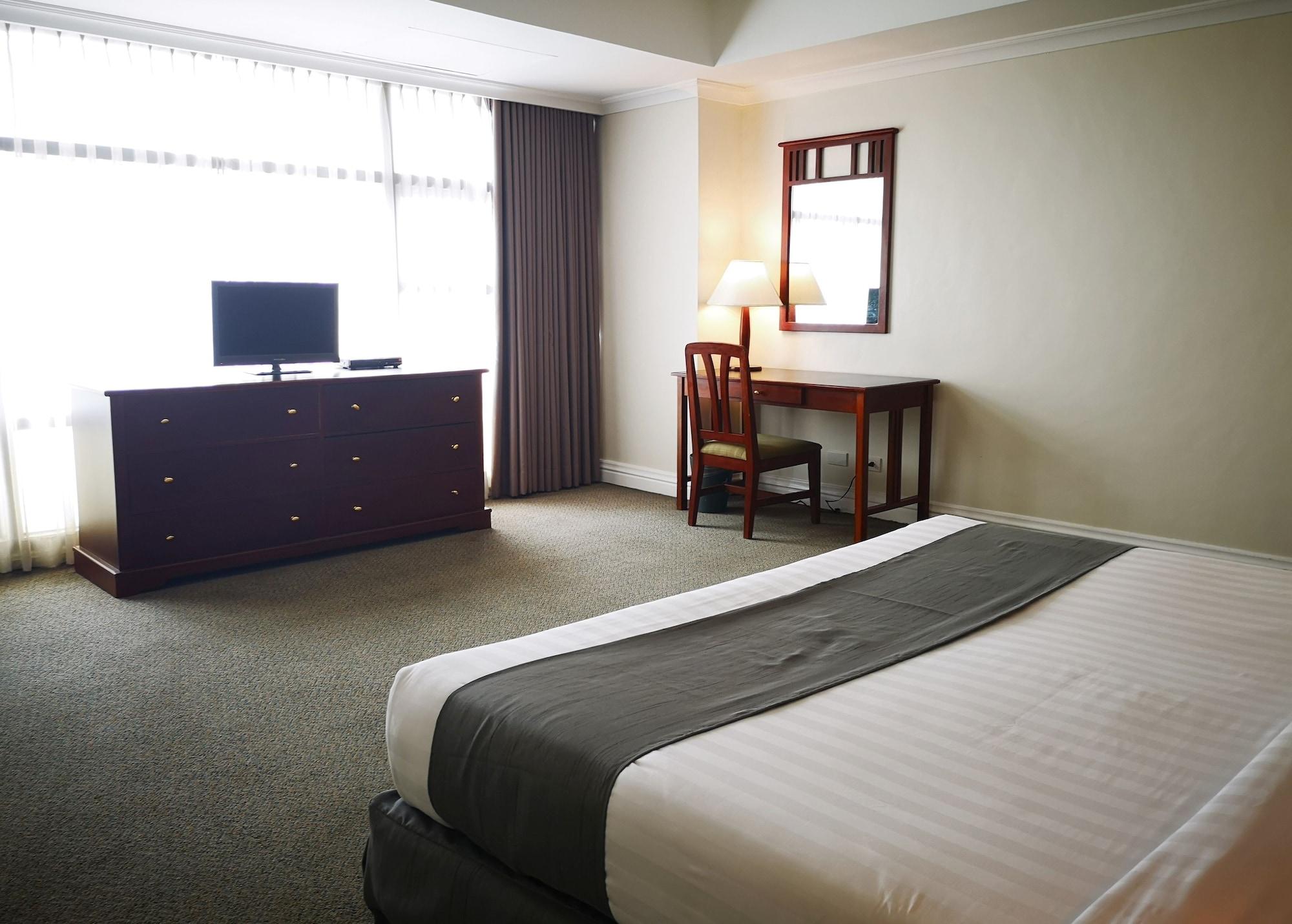Infinity Tower Suites Makati City Ngoại thất bức ảnh