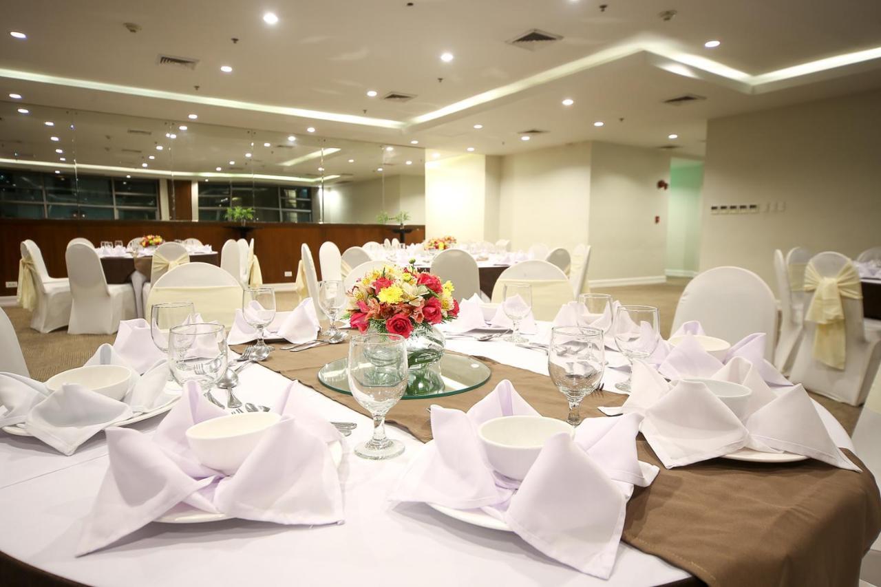 Infinity Tower Suites Makati City Ngoại thất bức ảnh